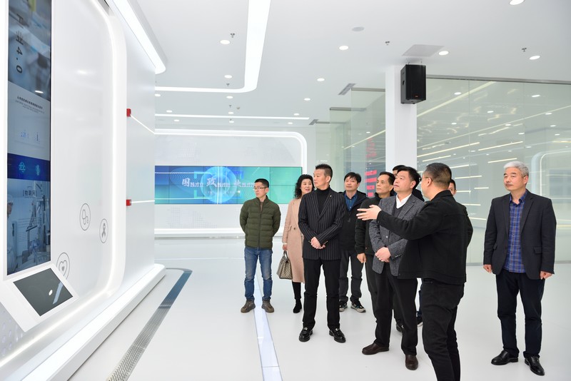 1617004121434580Lxy8.jpg ZZY_2065.jpg