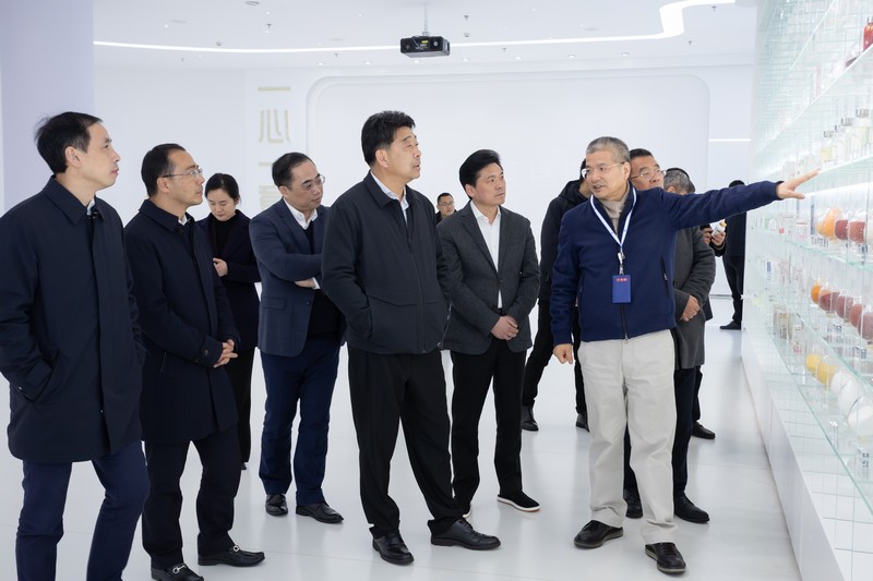 1708996248152046c9zI.jpg _MG_1011-駱?biāo)木龜z.jpg